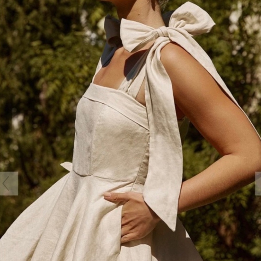Dissh Aisle Pearl Bow Linen Dress - Picture 4 of 12